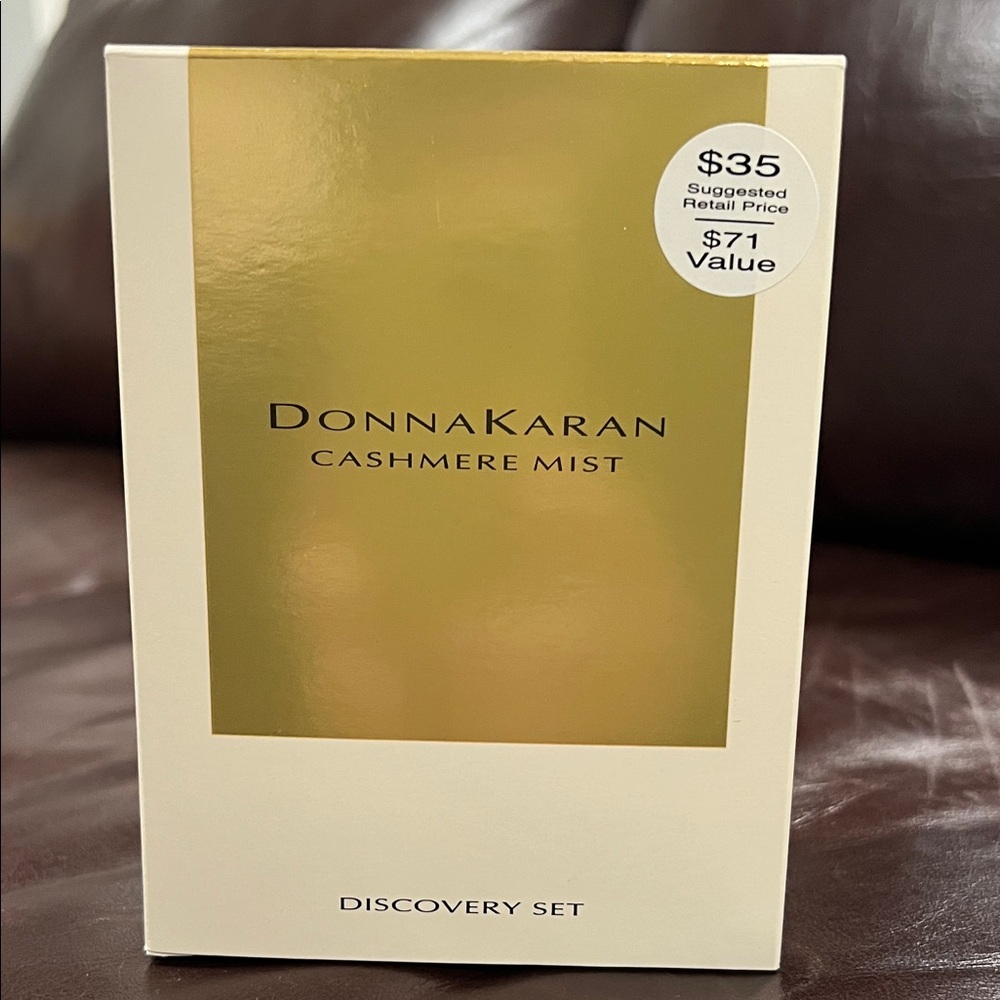 Donna Karan Cashmere Mist Discovery Set with Clear and Gold Accents